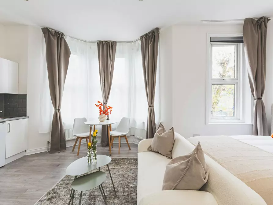 Immagine 1 di Appartamento in affitto  in Fordwych Road a Brent