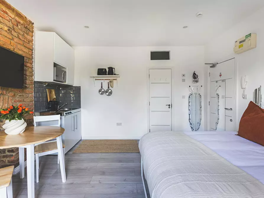 Immagine 7 di Appartamento in affitto  in Fordwych Road a Brent