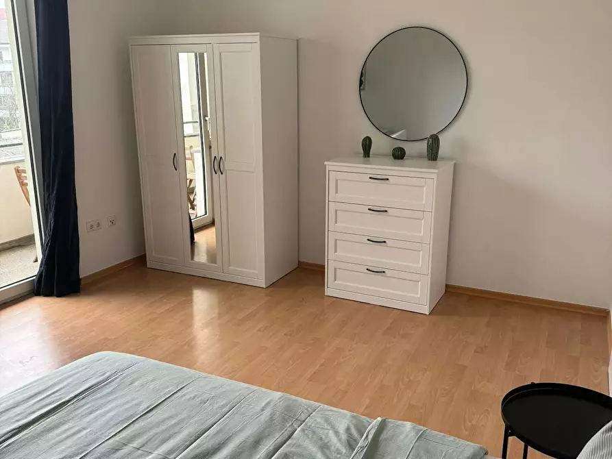 Immagine 6 di Camera in affitto  in Luegallee a Düsseldorf