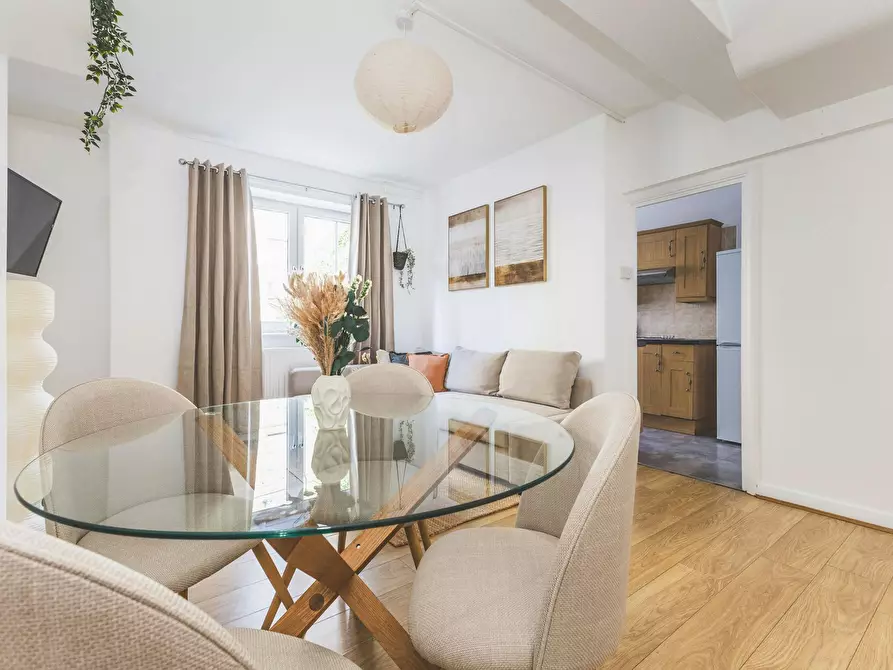 Immagine 1 di Appartamento in affitto  in Fair Street a Camberwell