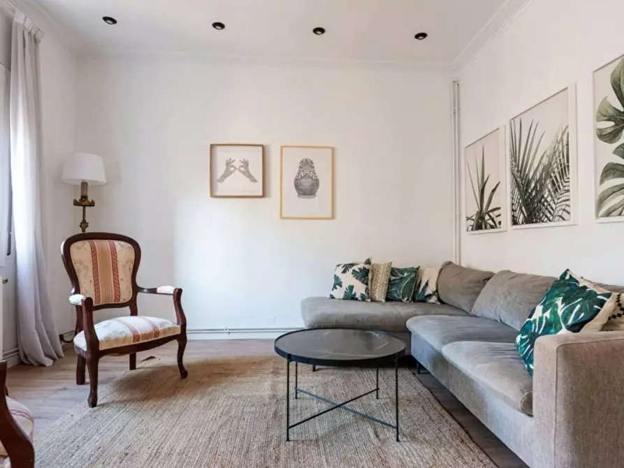 Immagine 7 di Appartamento in affitto  in Carrer de Villarroel a Barcelona