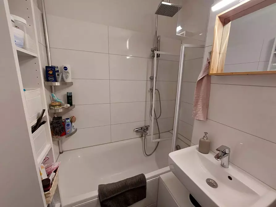 Immagine 5 di Appartamento in affitto  in Kniprodestraße a Berlin