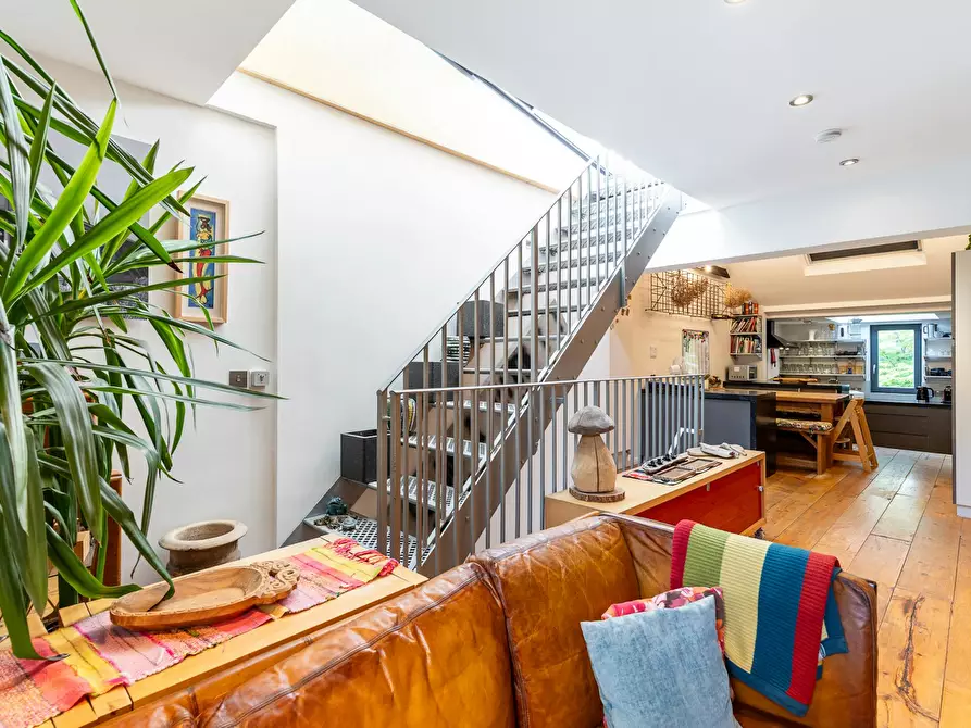 Immagine 2 di Appartamento in affitto  in Belsize Lane a Camden Town