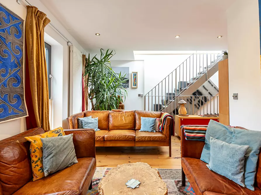 Immagine 1 di Appartamento in affitto  in Belsize Lane a Camden Town