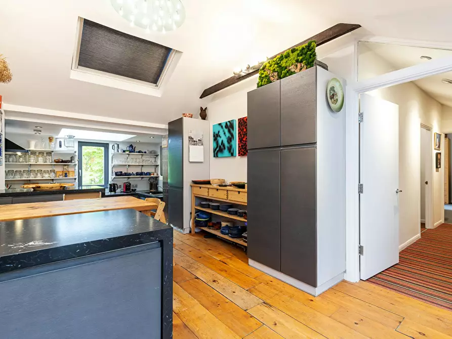 Immagine 9 di Appartamento in affitto  in Belsize Lane a Camden Town