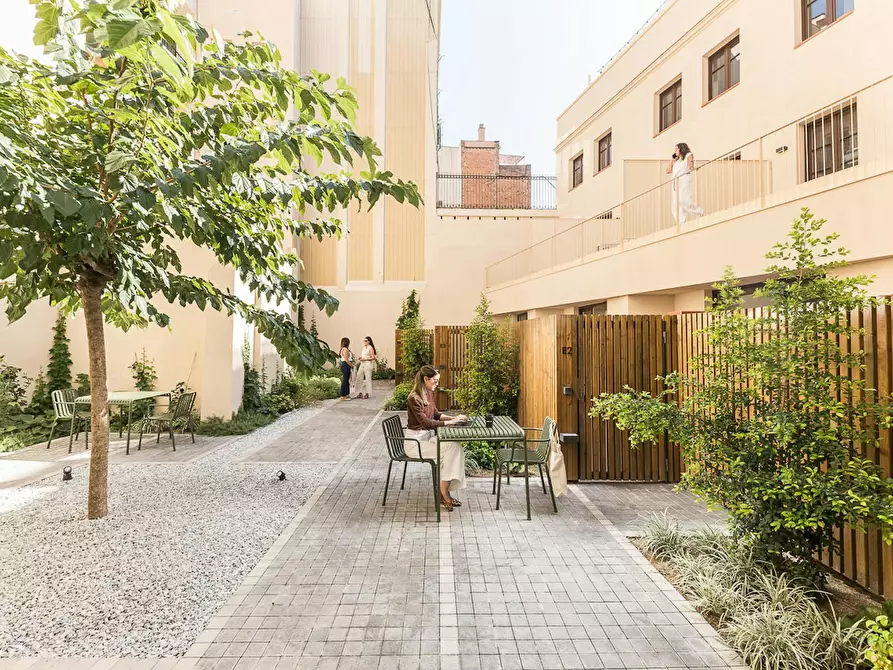 Immagine 4 di Appartamento in affitto  in Passatge d'Elisabets a Barcelona