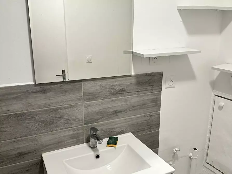 Immagine 4 di Appartamento in affitto  in Avenue de Bir Hakeim a Boissettes