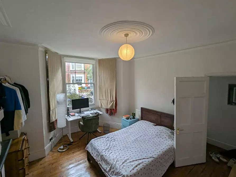 Immagine 2 di Camera in affitto  in Widdenham Road a Islington