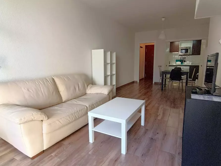 Immagine 5 di Appartamento in affitto  in Calle de Mauricio Legendre a Madrid