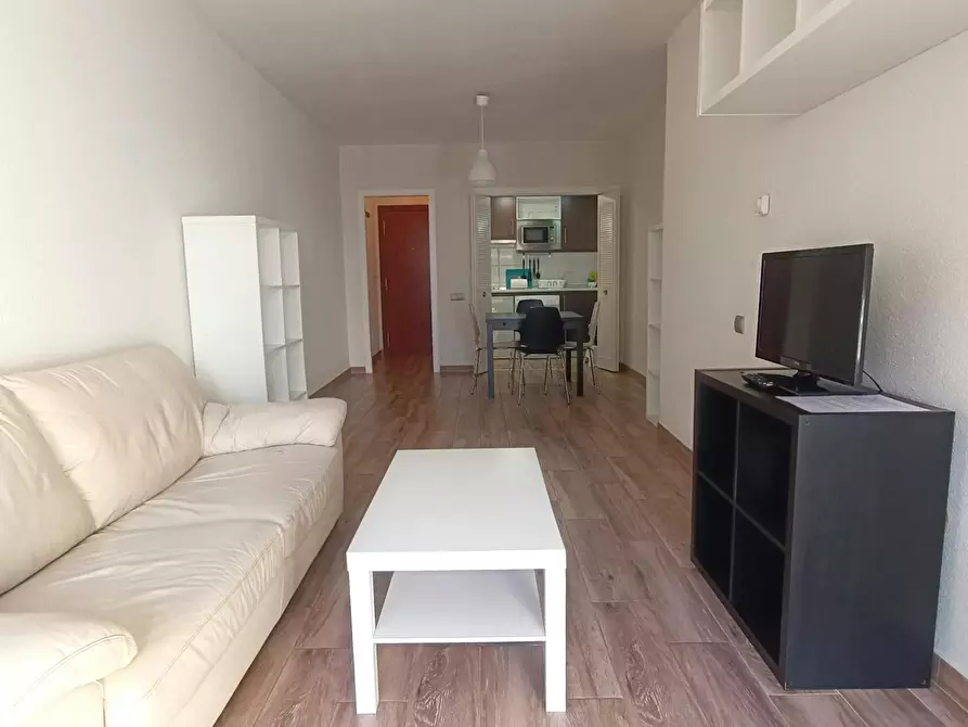 Immagine 6 di Appartamento in affitto  in Calle de Mauricio Legendre a Madrid