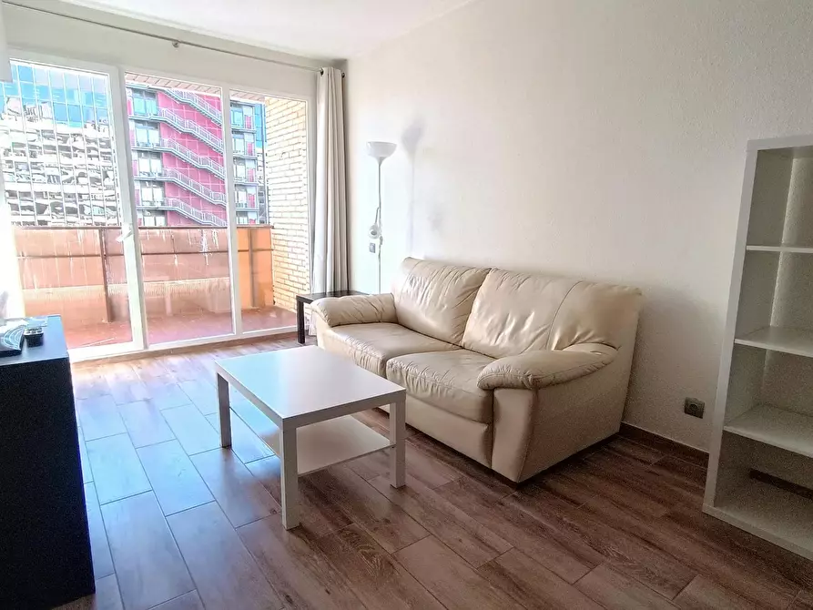 Immagine 4 di Appartamento in affitto  in Calle de Mauricio Legendre a Madrid
