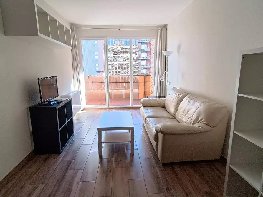 Immagine 3 di Appartamento in affitto  in Calle de Mauricio Legendre a Madrid