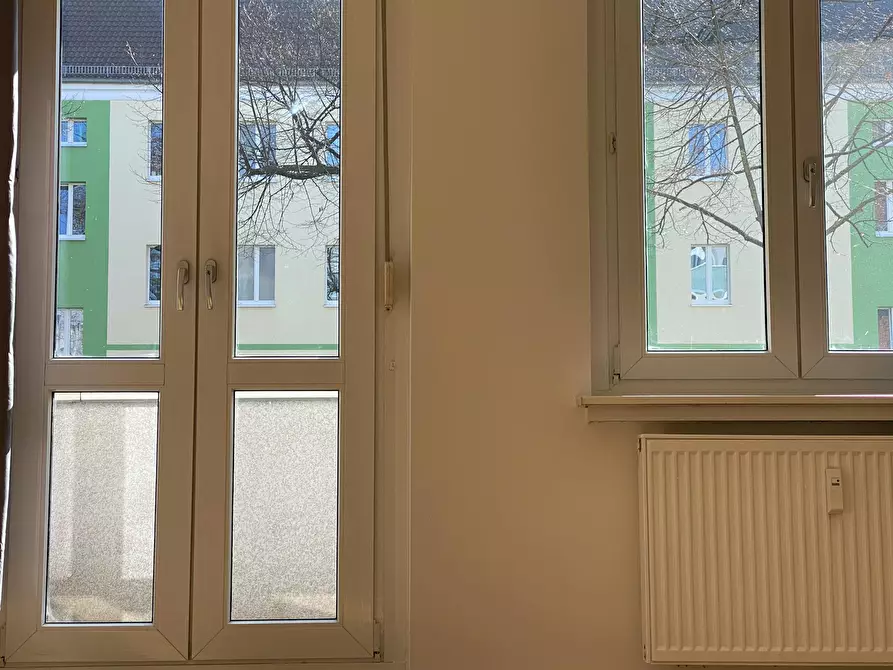 Immagine 6 di Appartamento in affitto  in Josef-Orlopp-Straße a Berlin