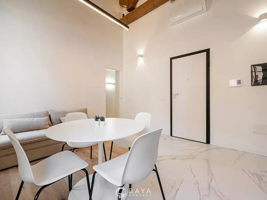 Immagine 4 di Appartamento in affitto  in Via Vittorio Porcile a Cagliari