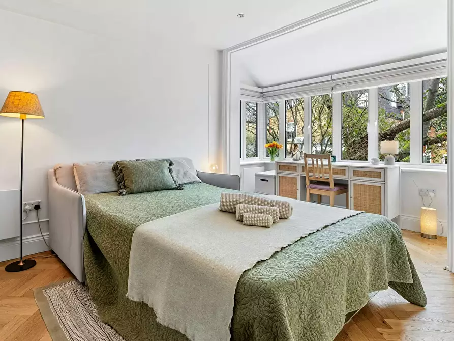 Immagine 2 di Appartamento in affitto  in Coniger Road a Hammersmith