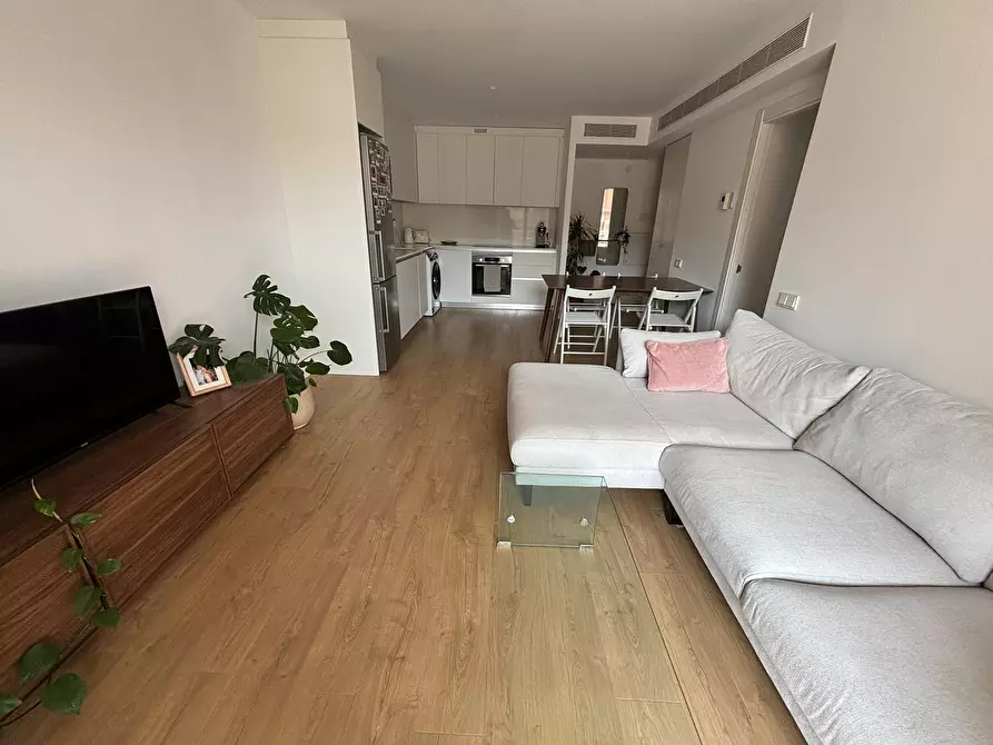 Immagine 5 di Appartamento in affitto  in Carrer de los Castillejos a Barcelona