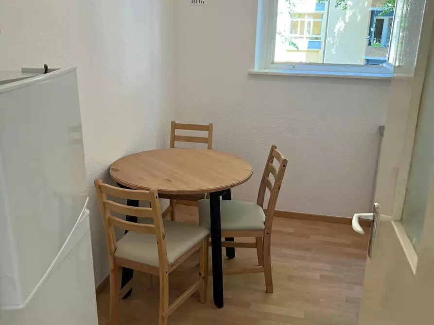 Immagine 4 di Camera in affitto  in Fuggerstraße a Berlin