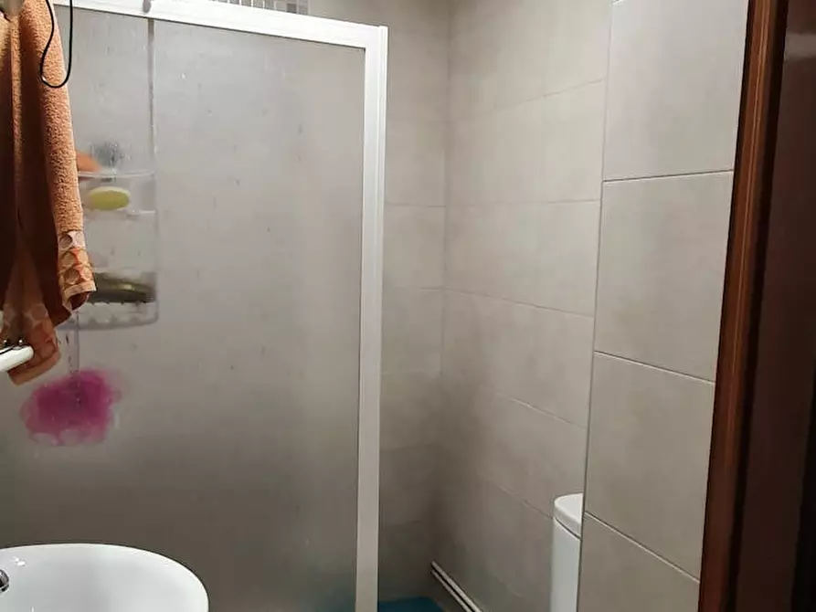 Immagine 10 di Camera in affitto  in Calle Pedro Antonio de Alarcón a Granada