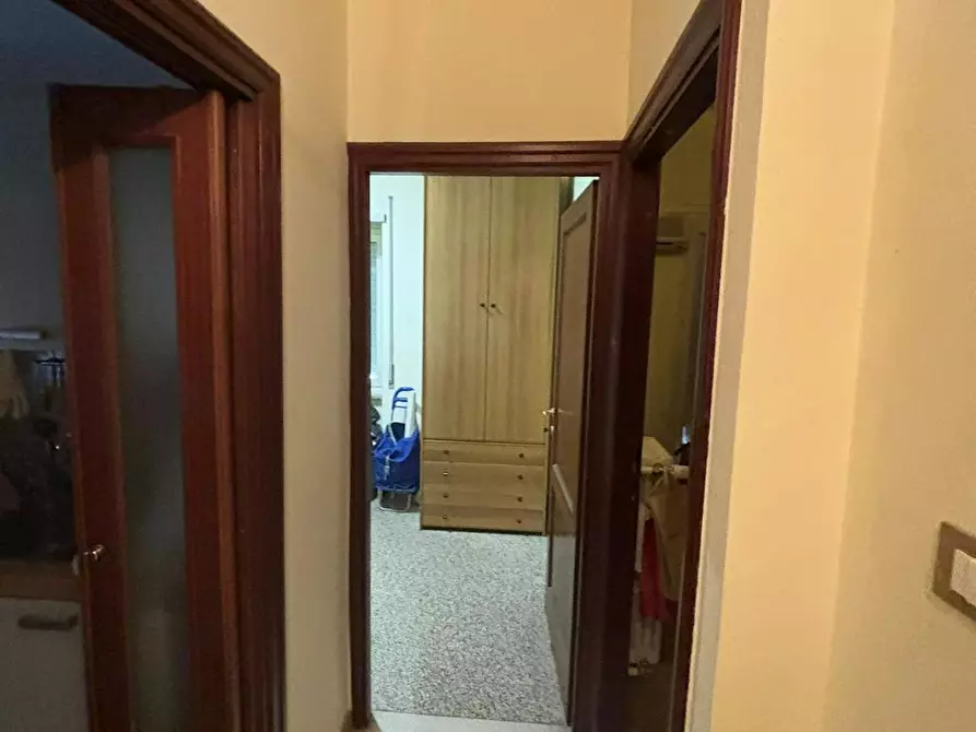 Immagine 2 di Camera in affitto  in Via Tuscolana a Roma