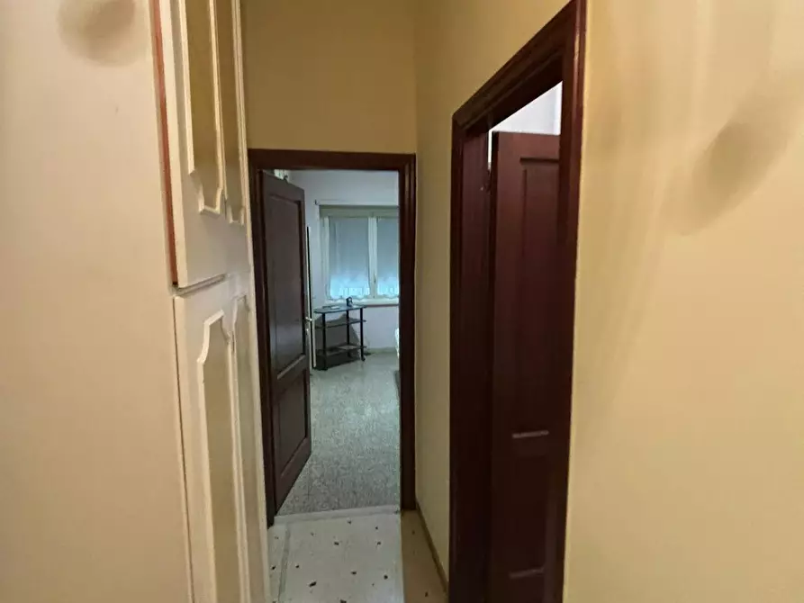 Immagine 9 di Camera in affitto  in Via Tuscolana a Roma