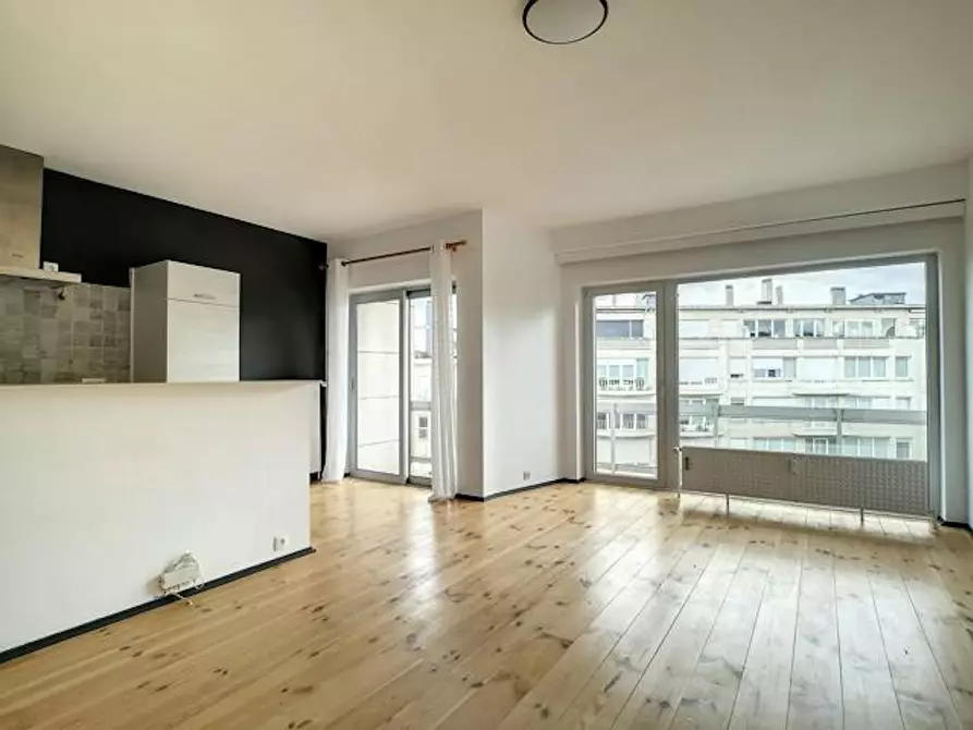 Immagine 1 di Appartamento in affitto  in Place Marie-José a Ixelles