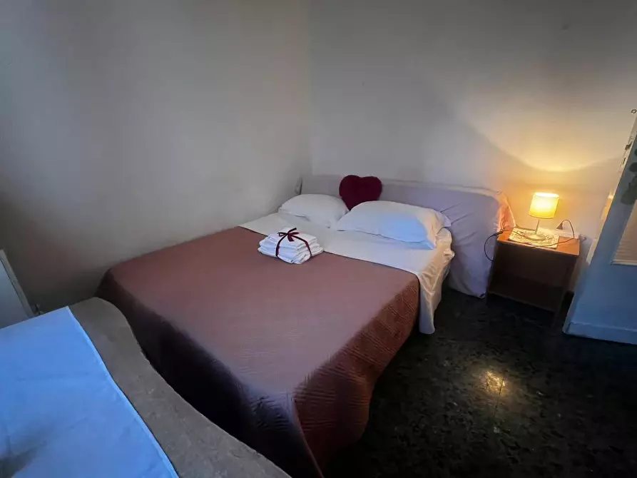 Immagine 9 di Camera in affitto  in Via Alfonso la Marmora a Firenze