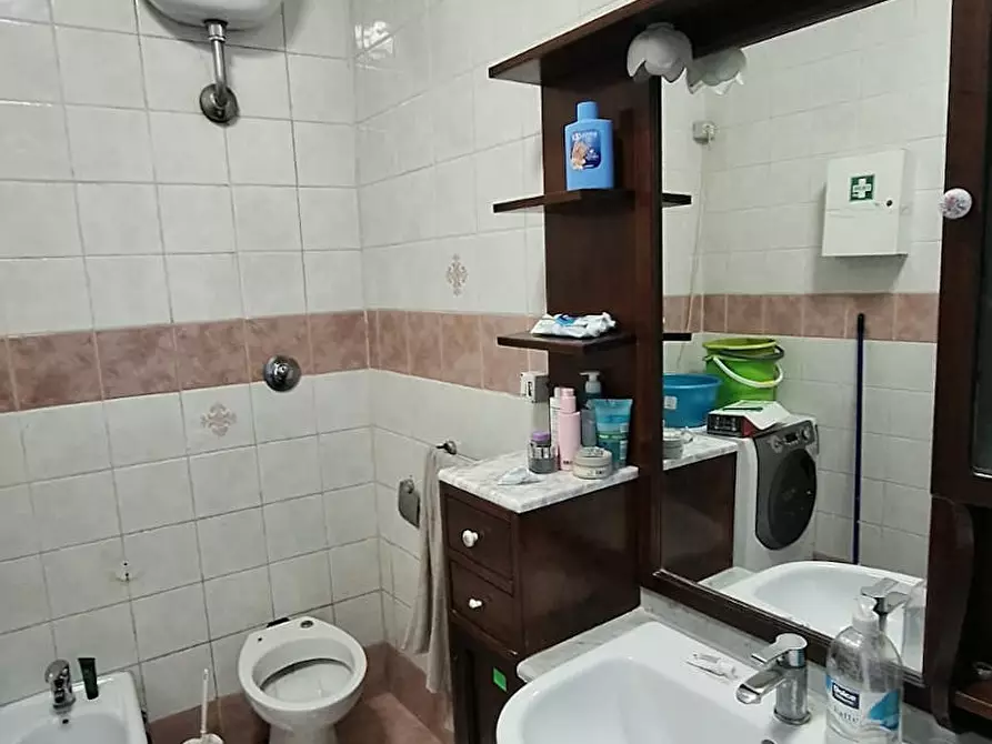 Immagine 6 di Camera in affitto  in Vico Cariati a Napoli