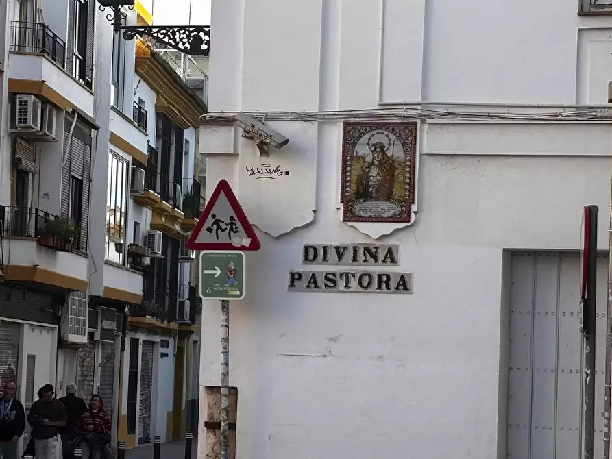 Immagine 2 di Appartamento in affitto  in Calle Divina Pastora a Sevilla