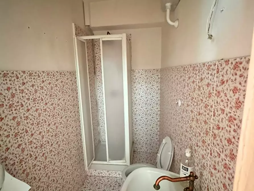 Immagine 6 di Camera in affitto  in Via Atri a Napoli