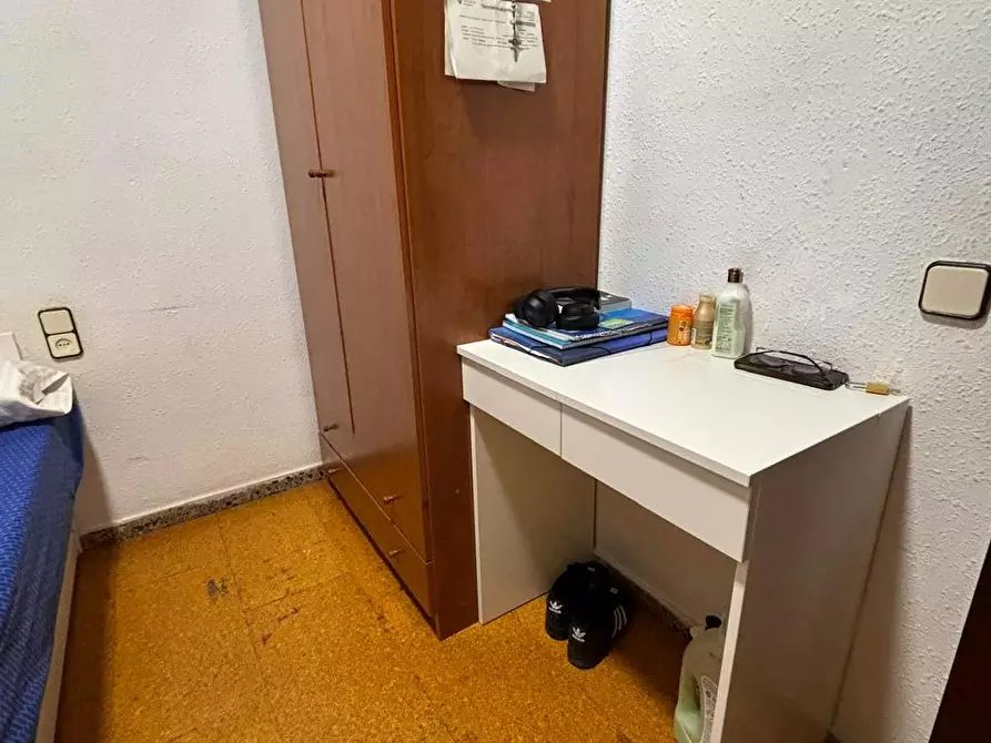 Immagine 2 di Camera in affitto  in Carrer del Rosselló a Barcelona