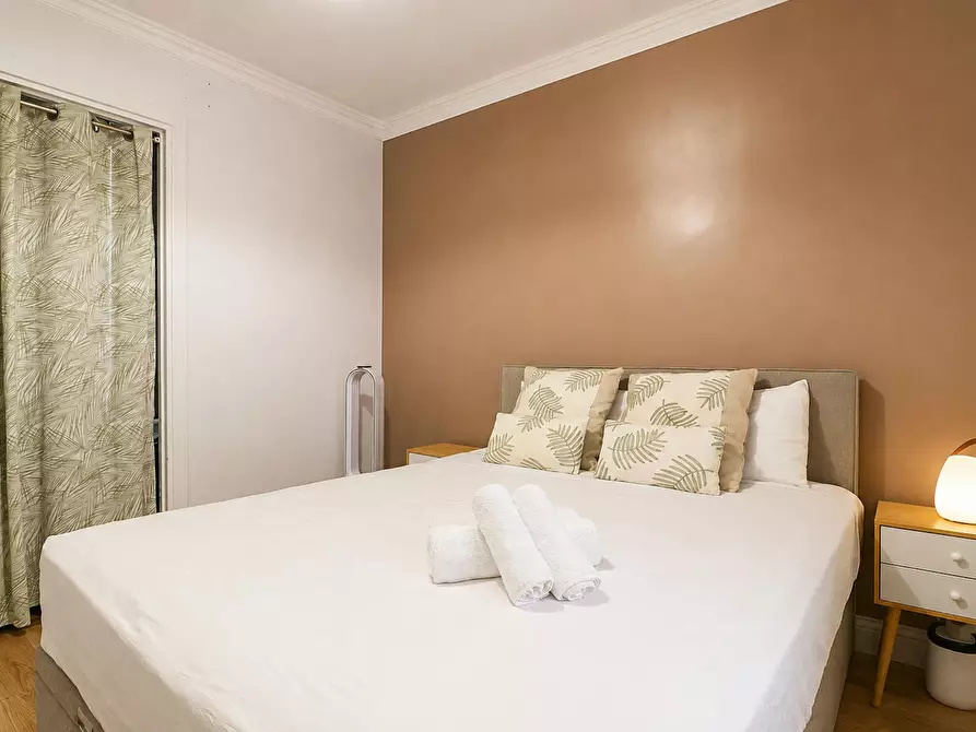 Immagine 5 di Appartamento in affitto  in Rue Fourcroy a Paris 17