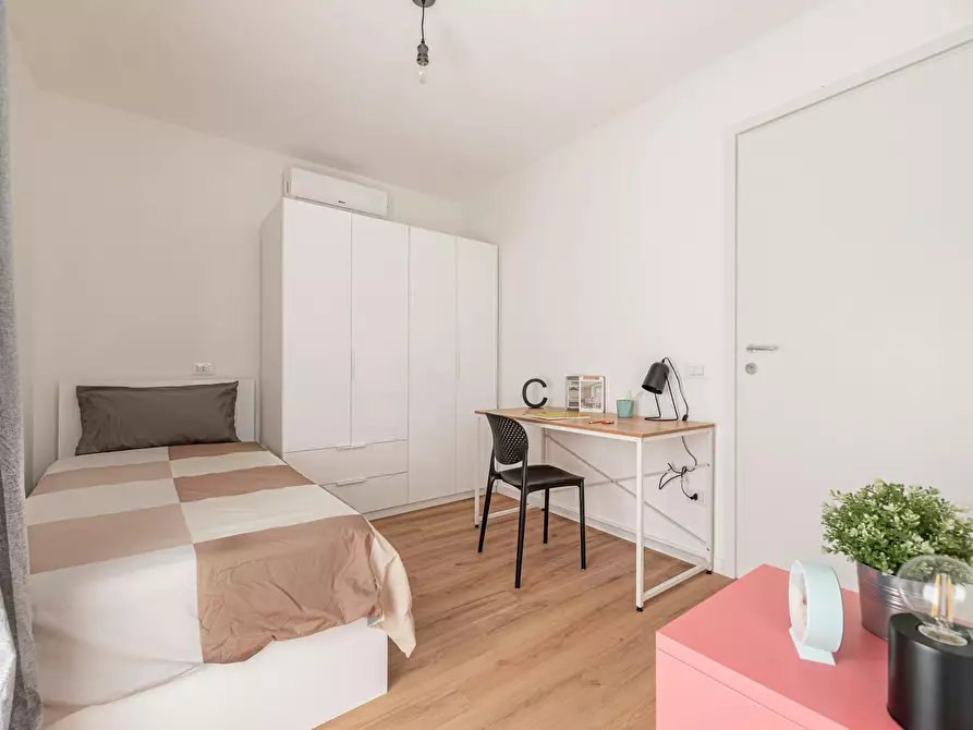 Immagine 2 di Appartamento in affitto  in Via Lucindo Faggin a Padova