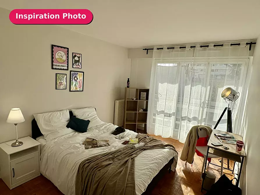 Immagine 3 di Camera in affitto  in Cours Saint-Louis a Bordeaux