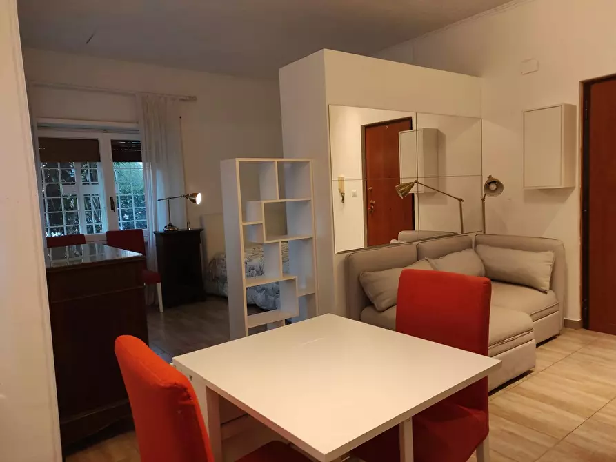 Immagine 10 di Appartamento in affitto  in Via Luciano Zuccoli a Roma