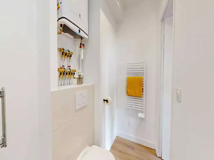 Immagine 5 di Camera in affitto  in Rue du Buisson Saint-Louis a Paris