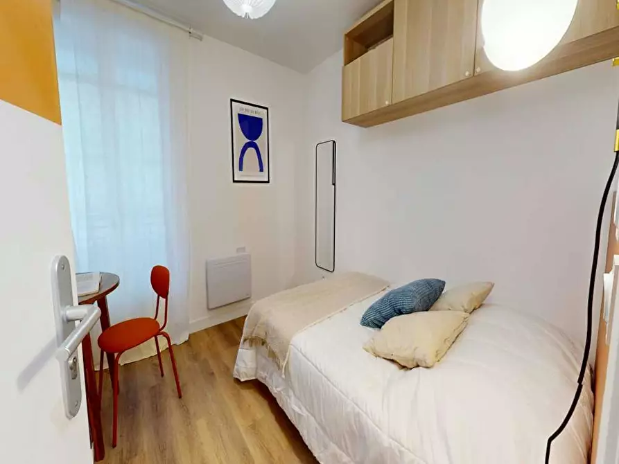 Immagine 1 di Camera in affitto  in Rue du Buisson Saint-Louis a Paris
