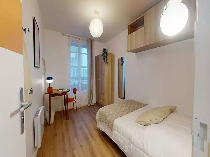 Immagine 2 di Camera in affitto  in Rue du Buisson Saint-Louis a Paris