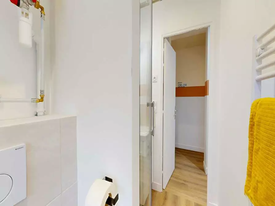 Immagine 8 di Camera in affitto  in Rue du Buisson Saint-Louis a Paris