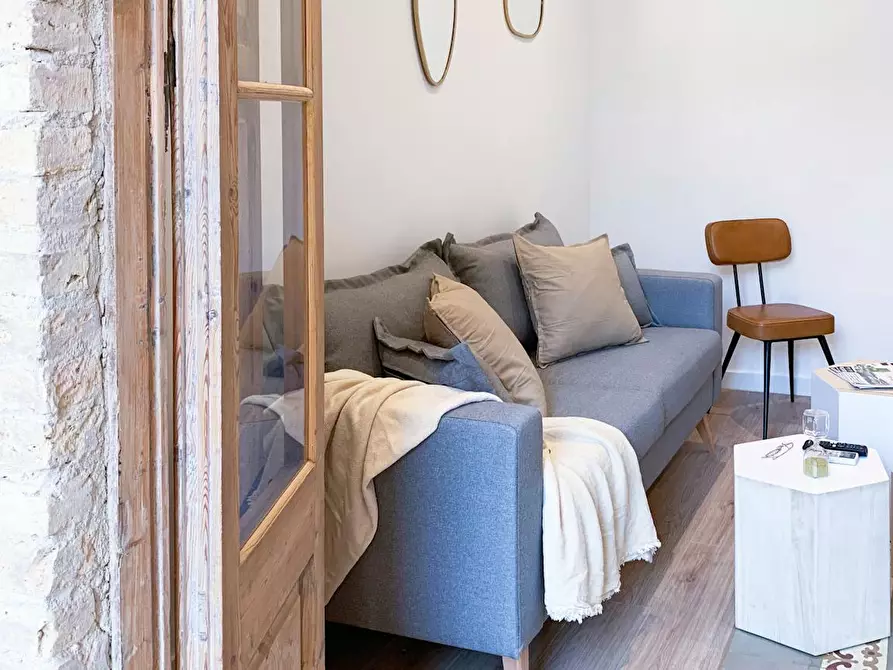Immagine 4 di Appartamento in affitto  in Carrer del Comte Borrell a Barcelona