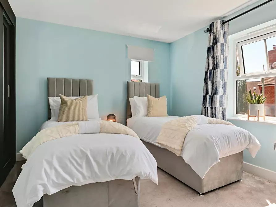 Immagine 5 di Casa indipendente in affitto  in Thomas Waters Way a Horley