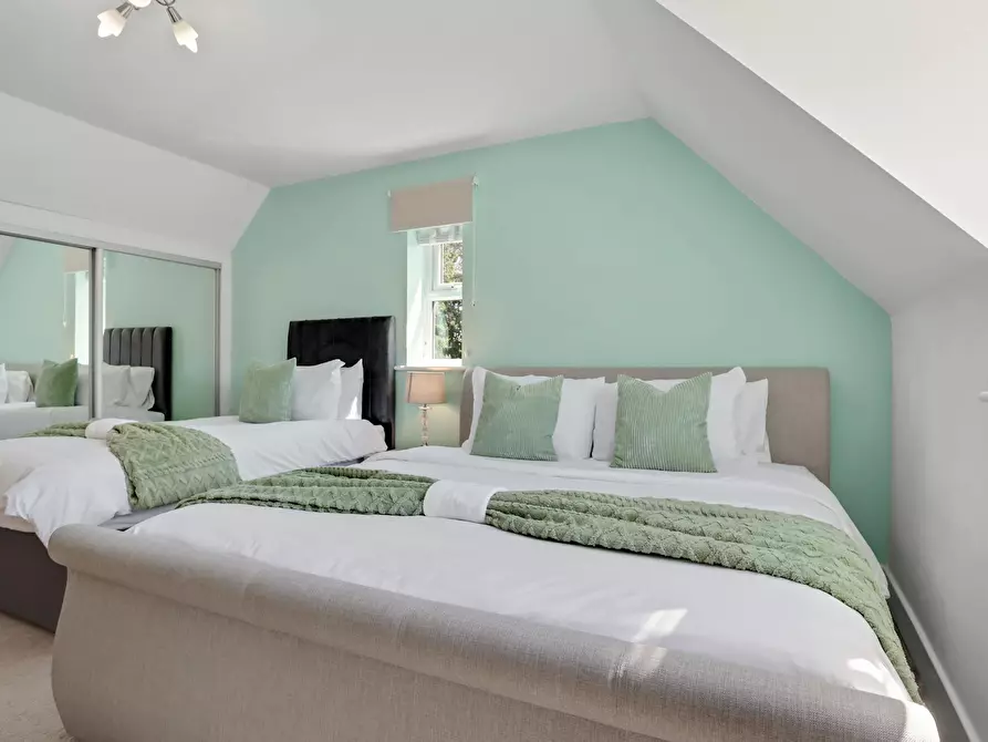 Immagine 3 di Casa indipendente in affitto  in Thomas Waters Way a Horley