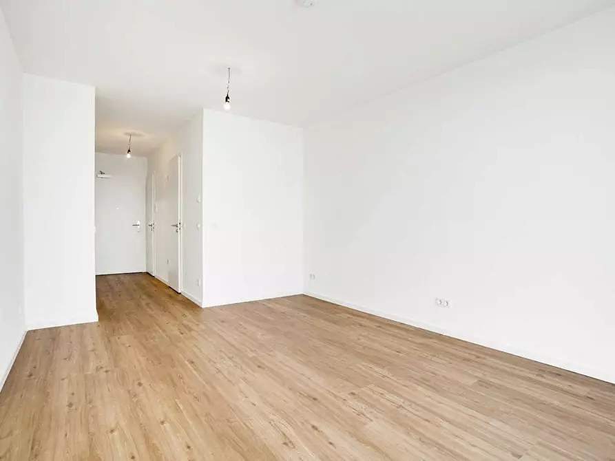 Immagine 3 di Appartamento in affitto  in Allee der Kosmonauten a Berlin