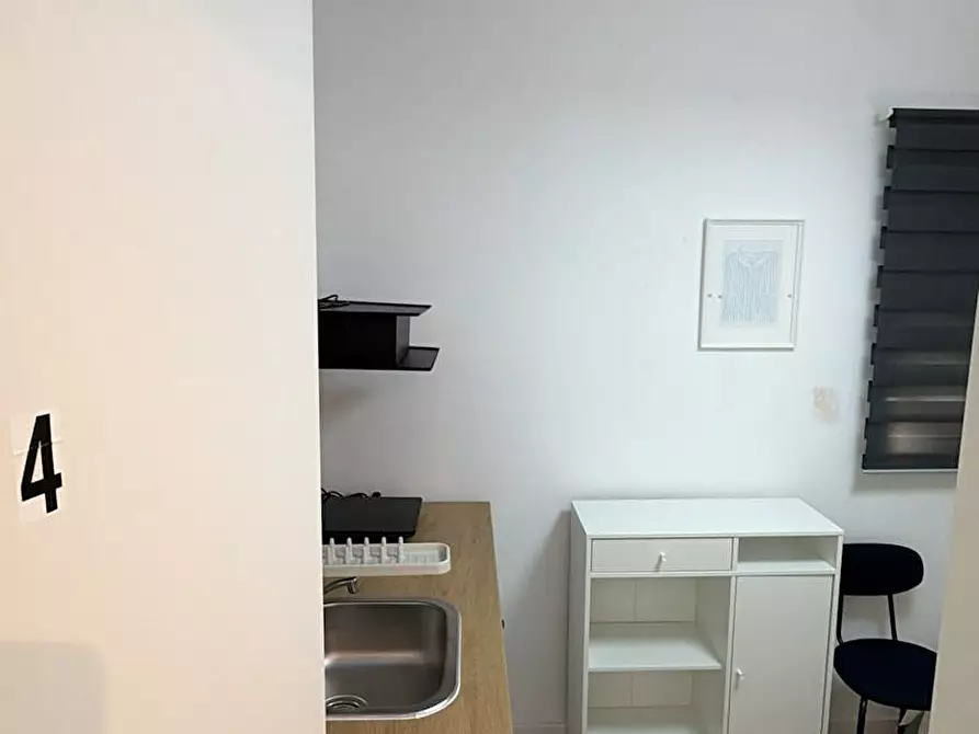 Immagine 1 di Camera in affitto  in Calle Hércules a Alicante/Alacant