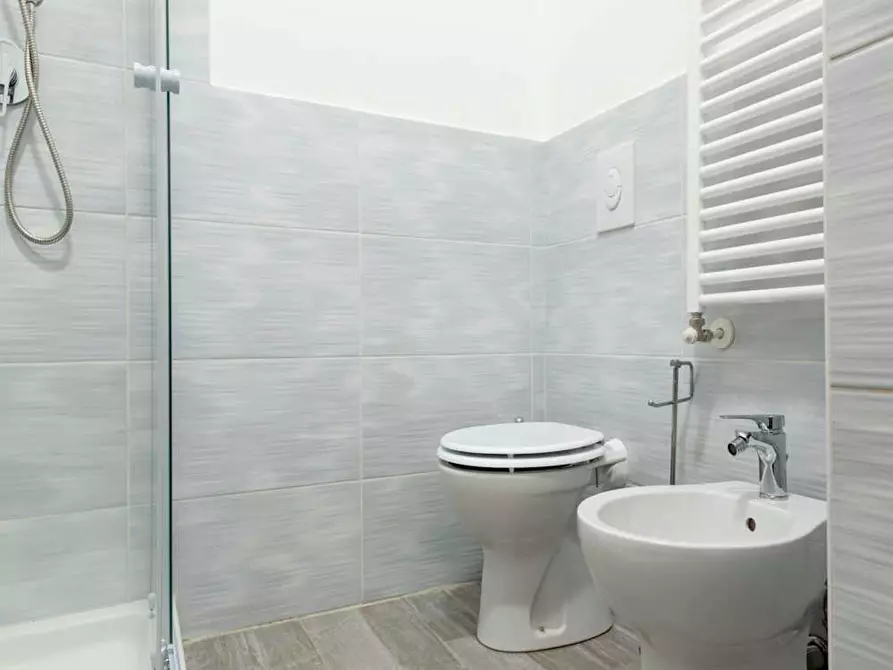 Immagine 10 di Camera in affitto  in Via Ulisse Salis a Milano