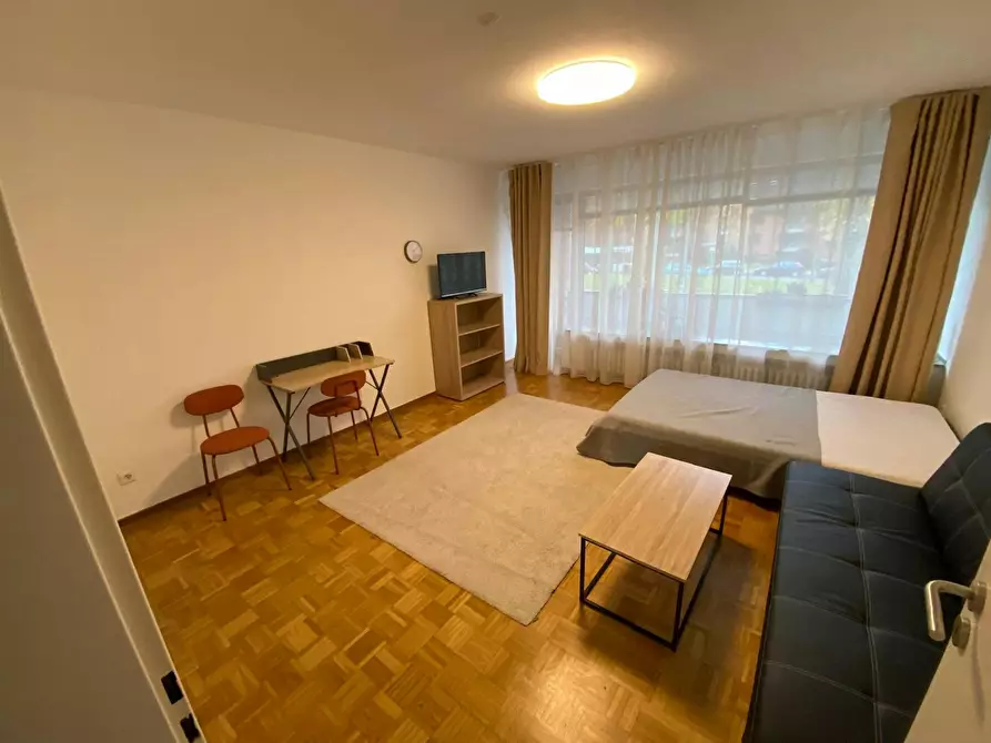 Immagine 1 di Appartamento in affitto  in Sulzbachstraße a Düsseldorf
