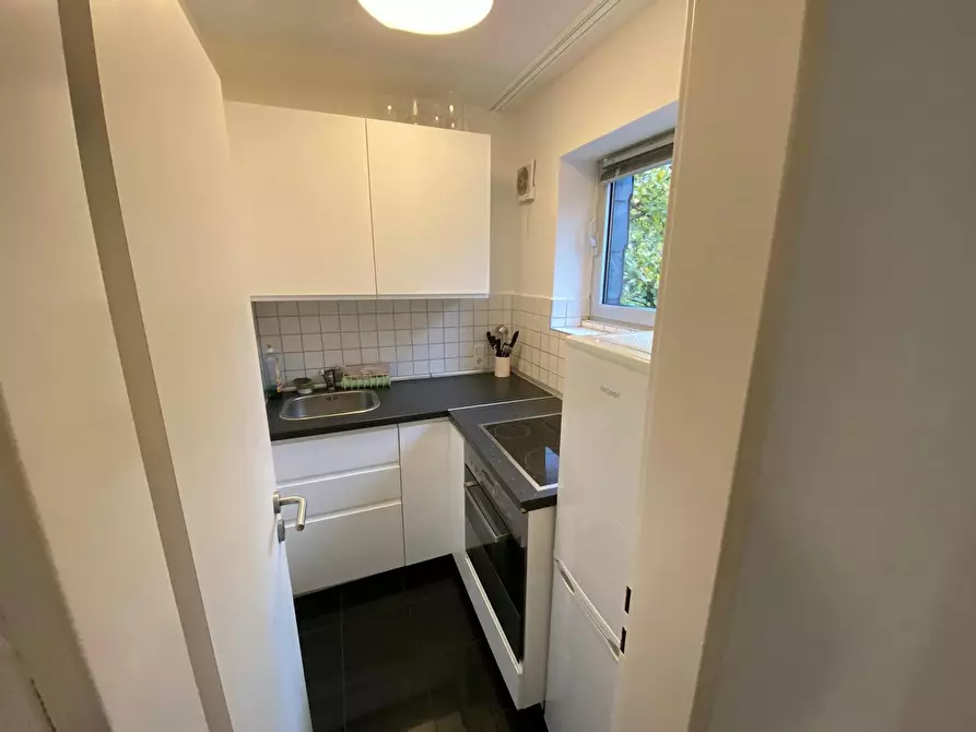 Immagine 7 di Appartamento in affitto  in Sulzbachstraße a Düsseldorf
