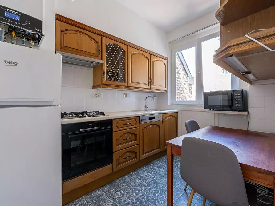 Immagine 5 di Appartamento in affitto  in Rue de Haerne a Etterbeek