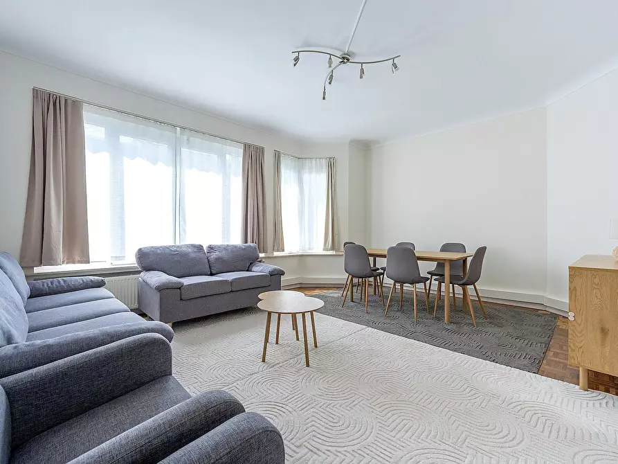 Immagine 1 di Appartamento in affitto  in Rue de Haerne a Etterbeek