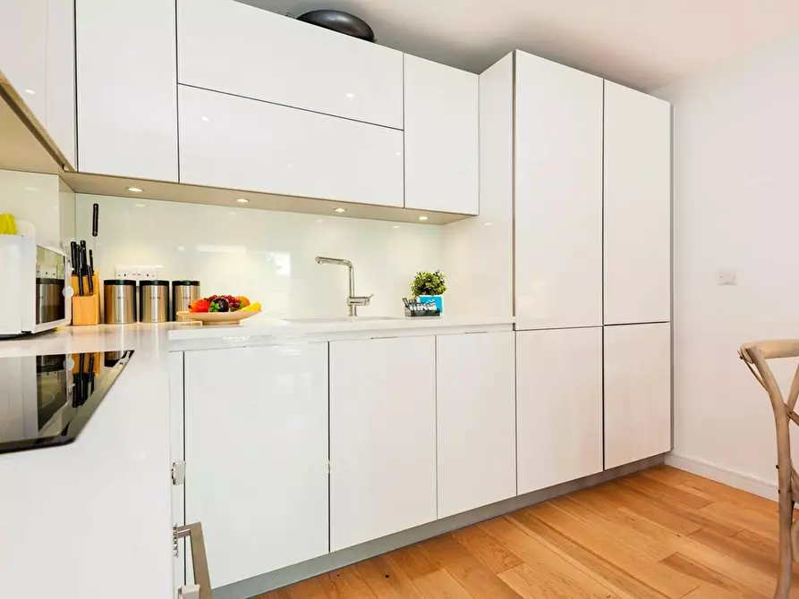 Immagine 3 di Appartamento in affitto  in Akerman Road a Lambeth