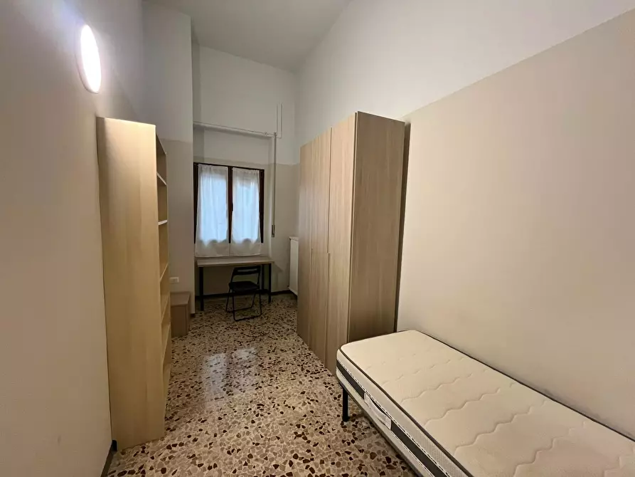 Immagine 1 di Camera in affitto  in Via Asiago a Torino
